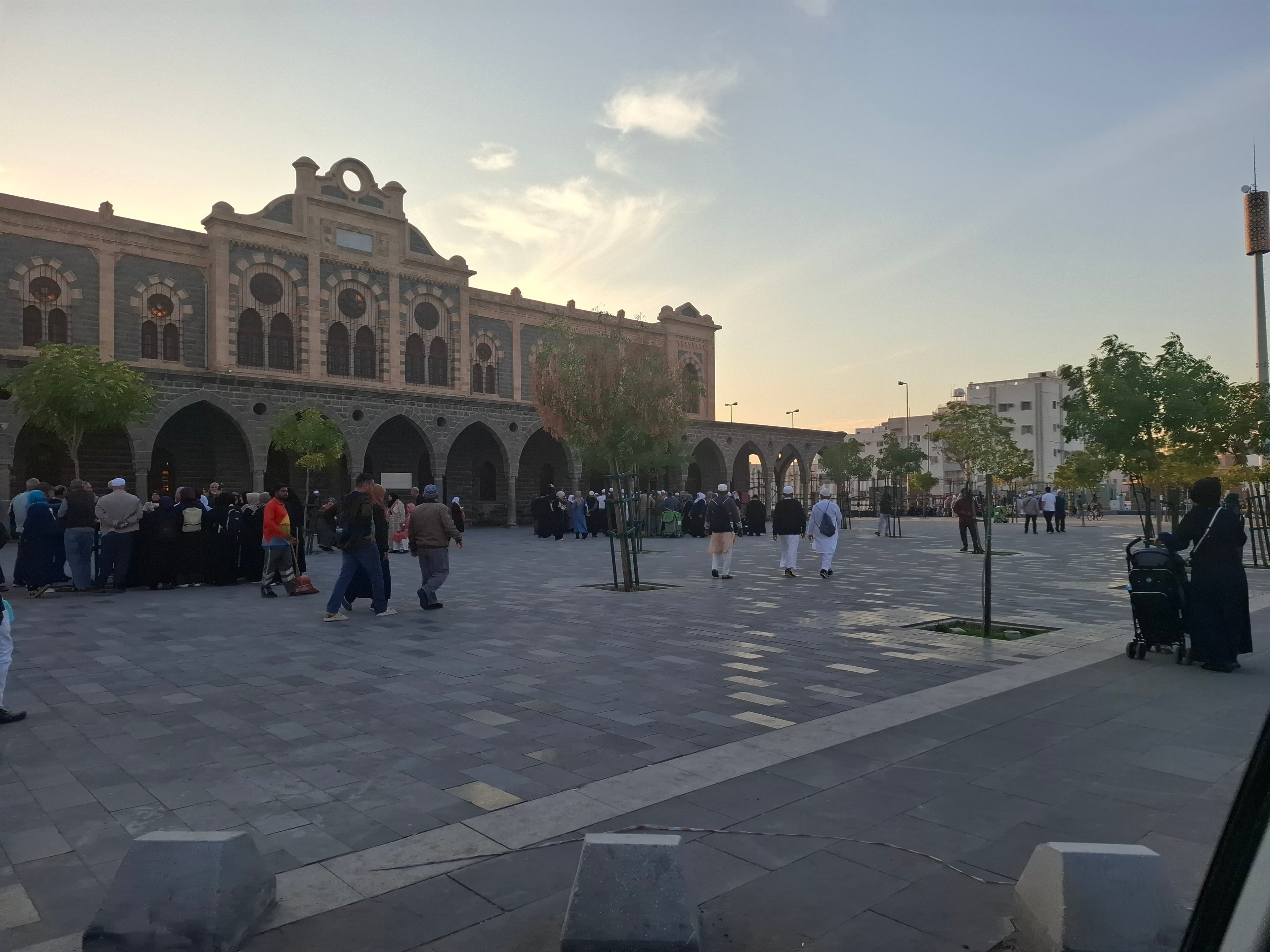 المدينة المنورة: جولة دراجات جماعية مع مرشد