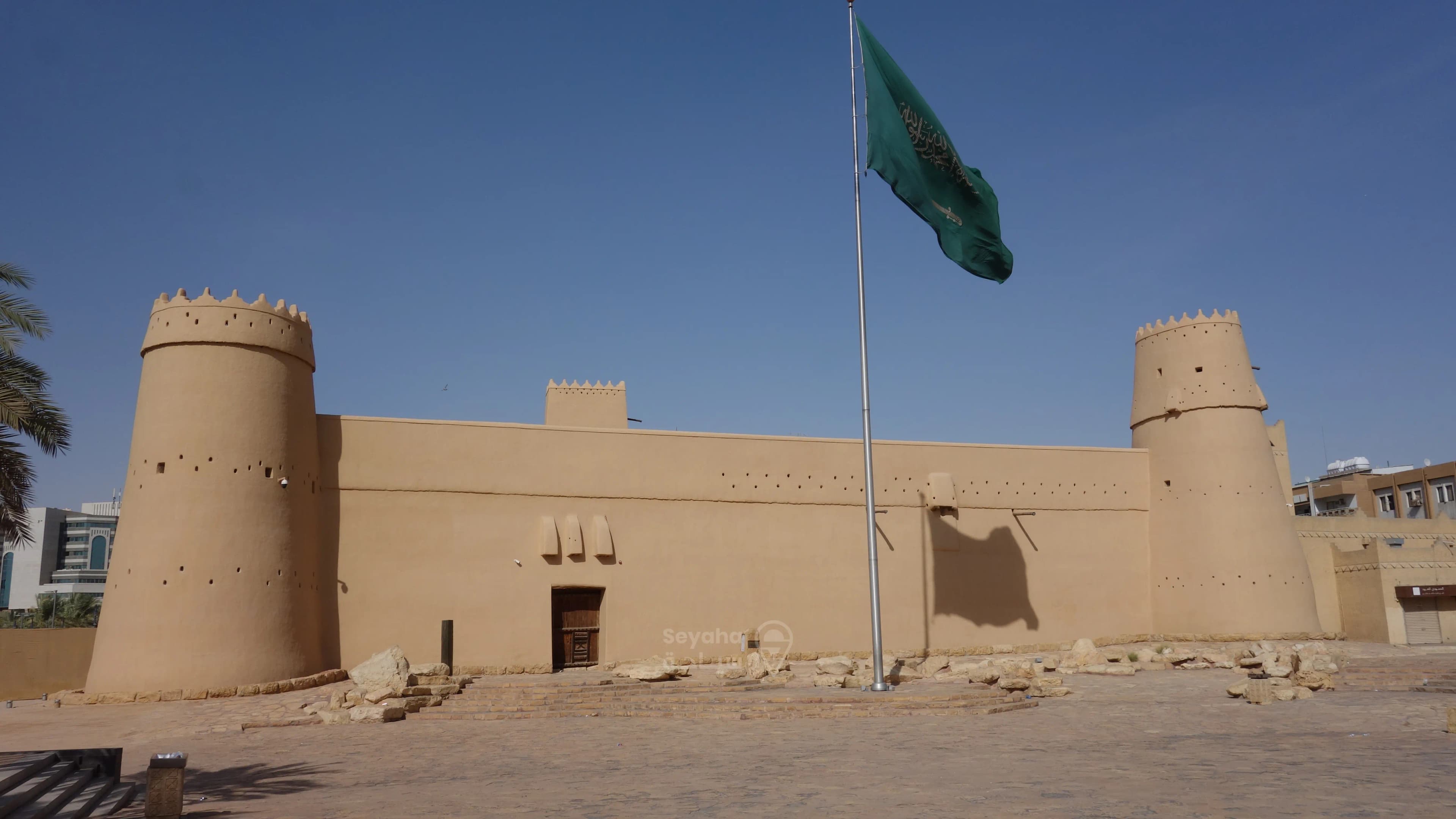 الرياض: جولة 8 ساعات بين الأصالة والحداثة