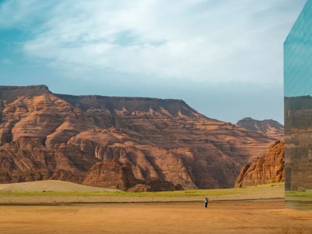 العلا:- 5 ساعات بين الطبيعة والتاريخ