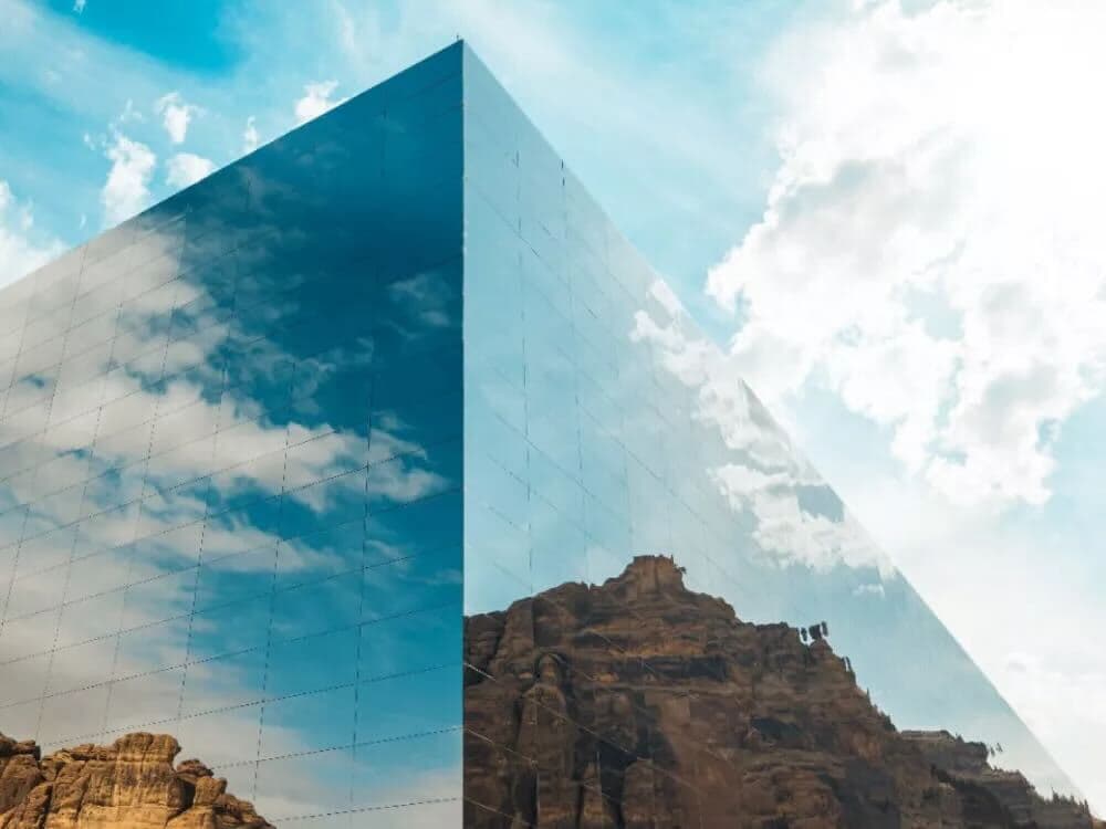 العلا:- 5 ساعات بين الطبيعة والتاريخ