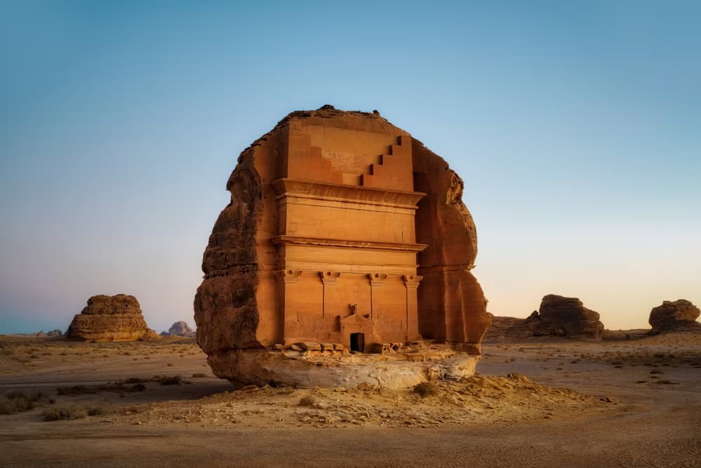 العُلا: باقة ليلتين فاخرة مع قاعة مرايا