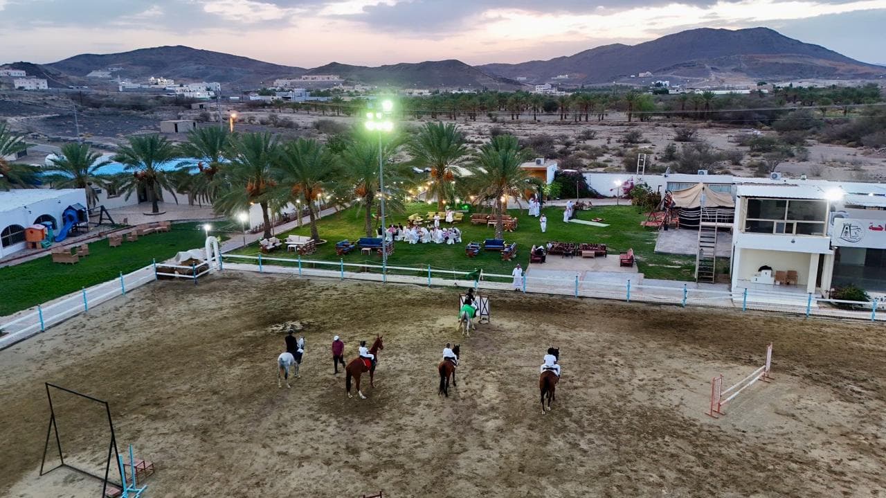 الباحة:تجربة ركوب الخيل في مركز فال العز للفروسية