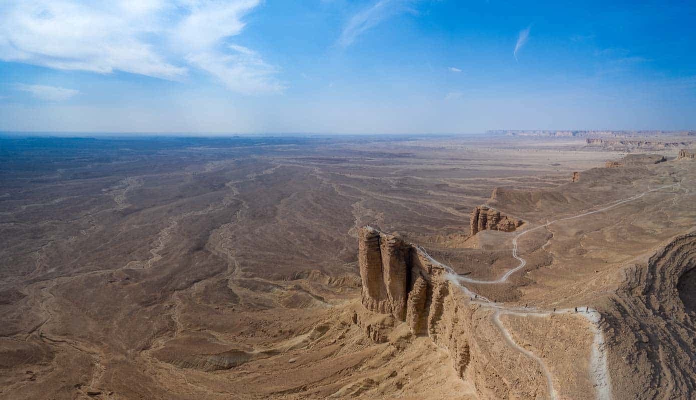 الرياض: رحلة حافة العالم ومحمية الغزلان